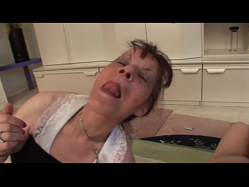 ❤️ İki nənənin və bir babanın üçlü var ❤️ Porn video bizdə az.dreamlandpassionfever.ru ️❤